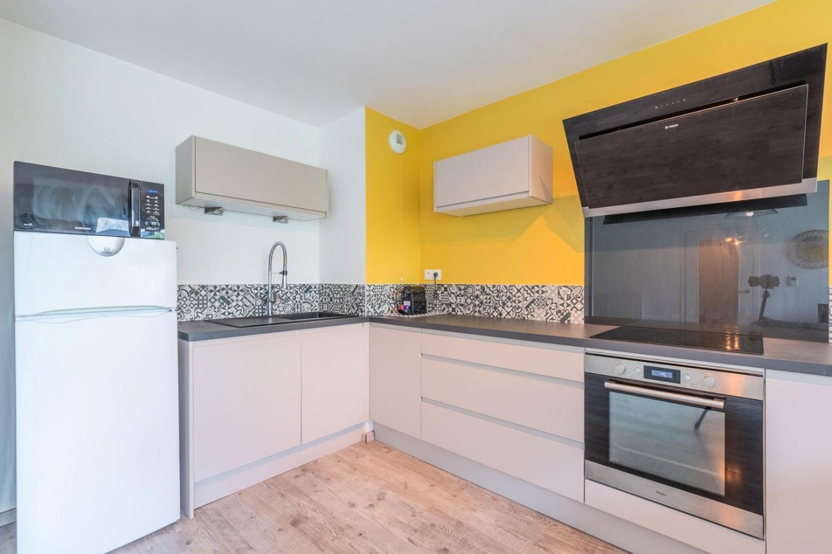 Apartment Near Metro With Parking & Balconies Lila Exterior foto