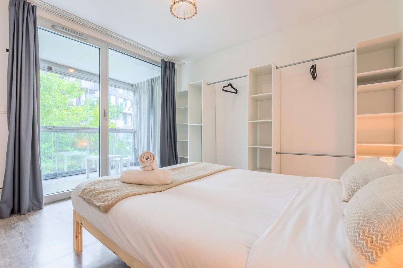 Apartment Near Metro With Parking & Balconies Lila Exterior foto